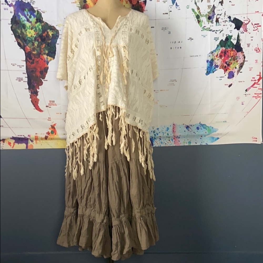 🦄Rare Anna Sui Anthropologie feathered Poncho L
